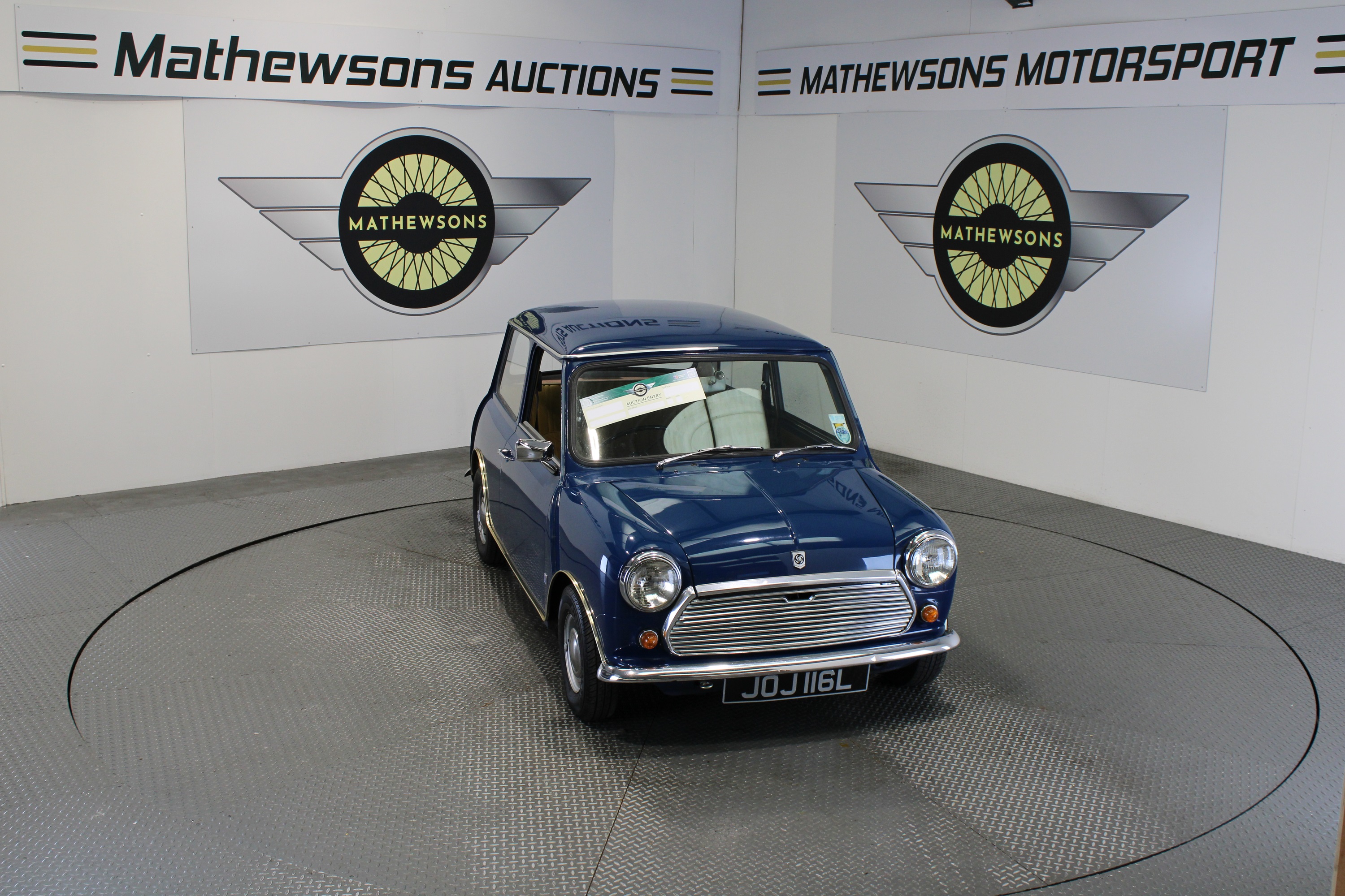 Lot 255 - 1973 MORRIS MINI AUTO