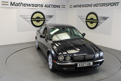 Lot 262 - 2005 JAGUAR XJ8 V8 SPORT AUTO