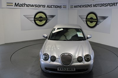 Lot 266 - 2004 JAGUAR S-TYPE V8 R AUTO