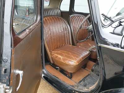 Lot 164 - 1948 MORRIS 8 SERIES E