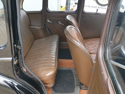 Lot 164 - 1948 MORRIS 8 SERIES E