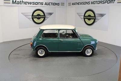 Lot 456 - 1964 AUSTIN MINI 1000
