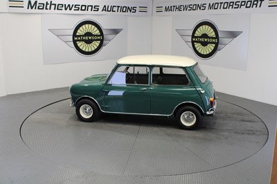 Lot 456 - 1964 AUSTIN MINI 1000