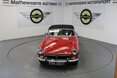 Lot 470 - 1979 MG B