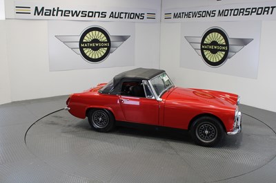 Lot 522 - 1971 MG MIDGET