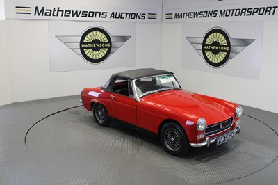 Lot 522 - 1971 MG MIDGET