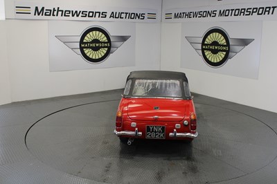 Lot 522 - 1971 MG MIDGET