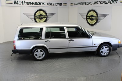 Lot 646 - 1992 VOLVO 940 SE TURBO