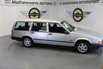 Lot 646 - 1992 VOLVO 940 SE TURBO