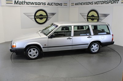 Lot 646 - 1992 VOLVO 940 SE TURBO