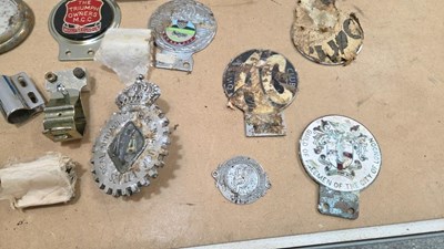 Lot 59 - CAR BADGES , CLOCKS AND MASCOTS