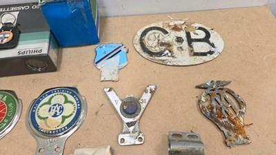 Lot 59 - CAR BADGES , CLOCKS AND MASCOTS