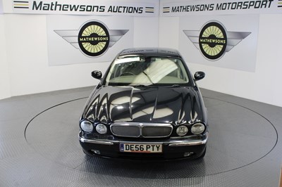 Lot 552 - 2006 JAGUAR XJ EXECUTIVE TDVI AUTO