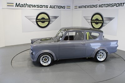 Lot 564 - 1964 FORD ANGLIA
