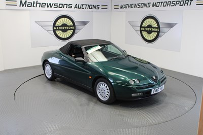 Lot 587 - 1997 ALFA ROMEO SPIDER T SPARK 16 V