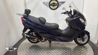 Lot 295 - 2005 SUZUKI AN 400 K5