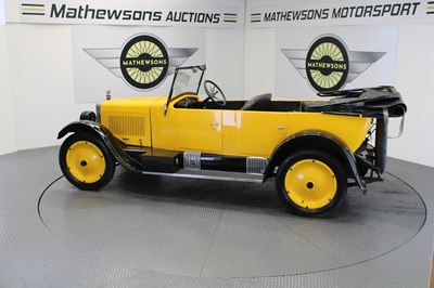 Lot 572 - 1923 COLUMBIA 6