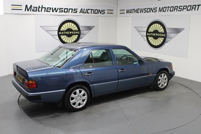 Lot 388 - 1993 MERCEDES 280 E AUTO