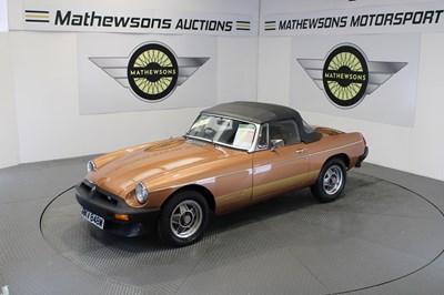 Lot 586 - 1981 MG B