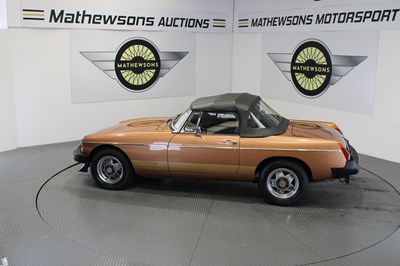 Lot 586 - 1981 MG B