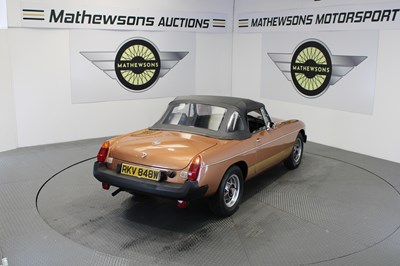 Lot 586 - 1981 MG B