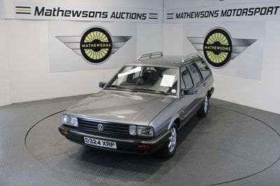 Lot 316 - 1986 VOLKSWAGEN PASSAT GL5