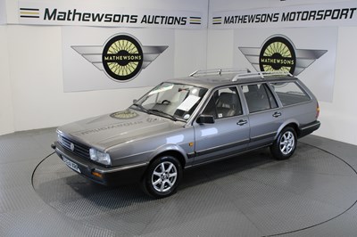 Lot 316 - 1986 VOLKSWAGEN PASSAT GL5
