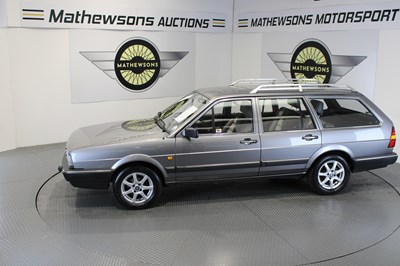 Lot 316 - 1986 VOLKSWAGEN PASSAT GL5
