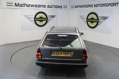 Lot 316 - 1986 VOLKSWAGEN PASSAT GL5