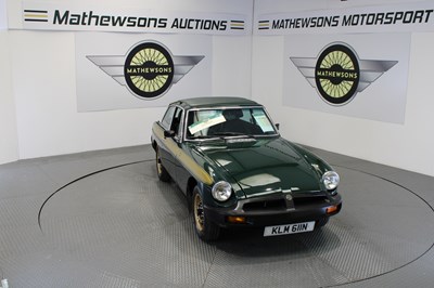 Lot 434 - 1975 MG B GT