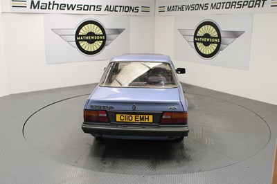 Lot 620 - 1985 FORD ORION GHIA AUTO