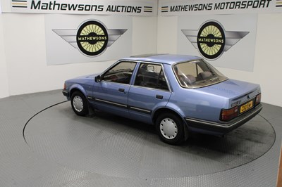 Lot 620 - 1985 FORD ORION GHIA AUTO