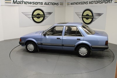 Lot 620 - 1985 FORD ORION GHIA AUTO
