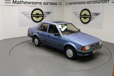 Lot 620 - 1985 FORD ORION GHIA AUTO