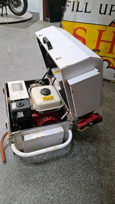 Lot 17 - MYRAK MILLENI 2000 GENERATOR 110/240