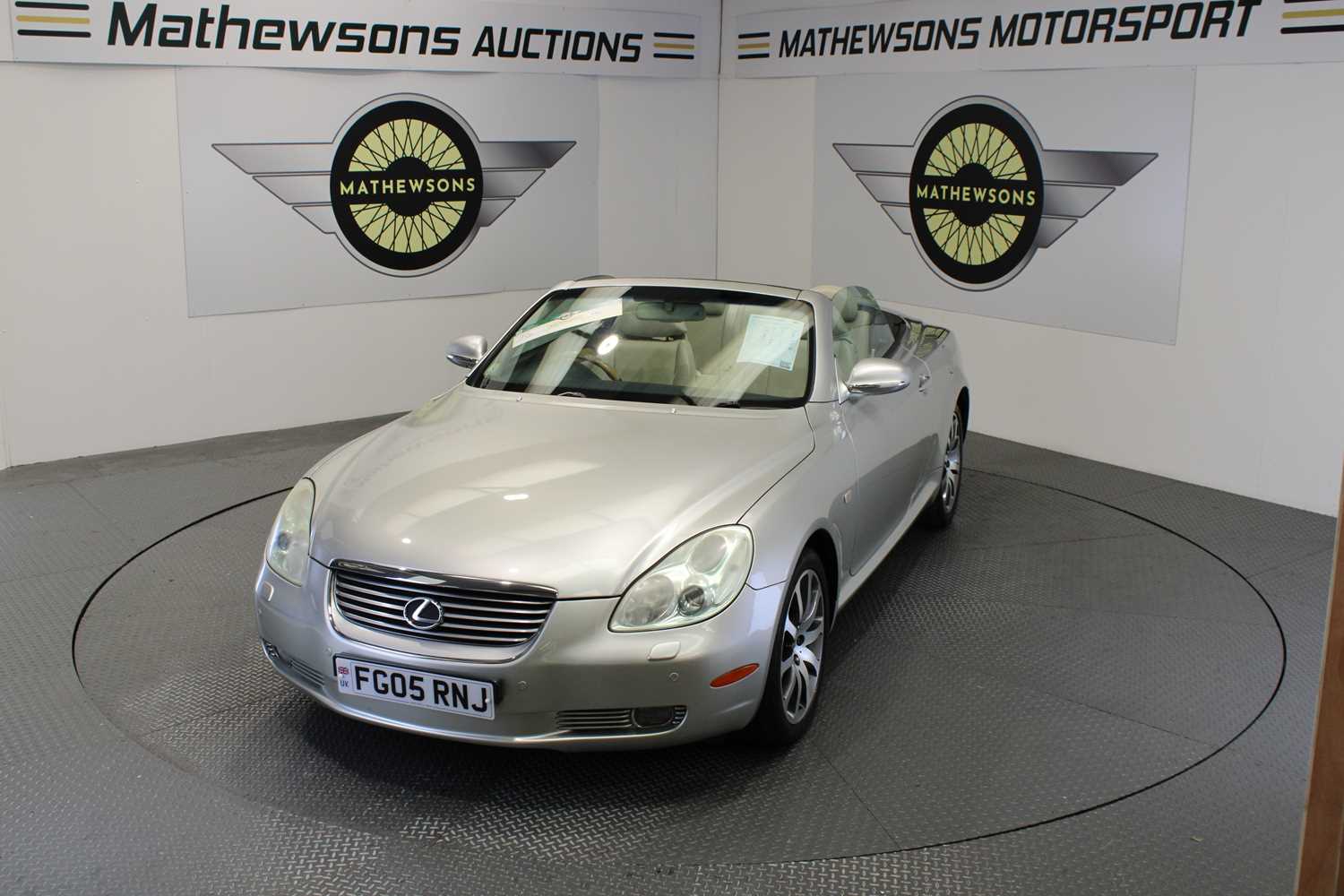 2005 LEXUS SC430 AUTO