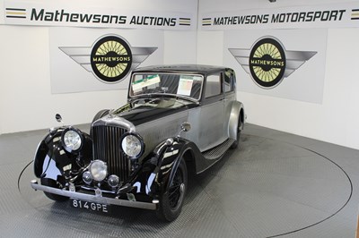 1938 BENTLEY 4 1/4 LITRE PILLAR-LESS SALOON
