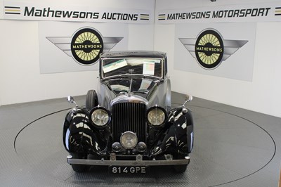 Lot 676 - 1938 BENTLEY 4 1/4 LITRE PILLAR-LESS SALOON