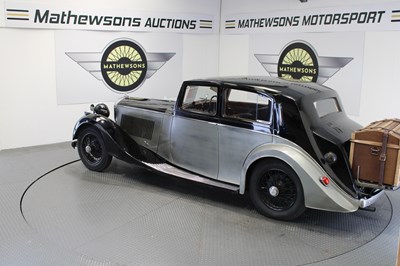 Lot 676 - 1938 BENTLEY 4 1/4 LITRE PILLAR-LESS SALOON