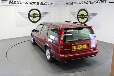 Lot 670 - 2000 VOLVO V70 CLASSIC AUTO