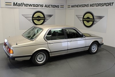 Lot 652 - 1985 BMW 735 I SE AUTO