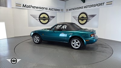 Lot 756 - 1998 MAZDA MX-5 BERKELEY
