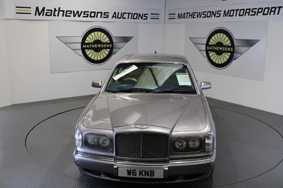 Lot 140 - 2001 BENTLEY ARNAGE RED LABEL AUTO