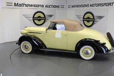 Lot 776 - 1938 CHRYSLER COUPE