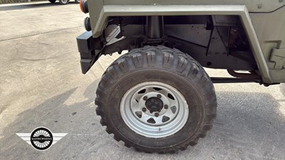 Lot 722 - 1988 LAND ROVER 88" - 4 CYL