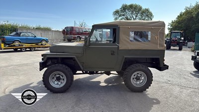 Lot 722 - 1988 LAND ROVER 88" - 4 CYL