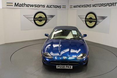 Lot 208 - 1996 JAGUAR XK8 CONVERTIBLE AUTO