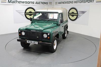 Lot 876 - 2006 LAND ROVER DEFENDER 90 TD5