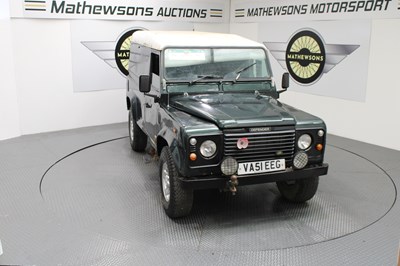 Lot 882 - 2002 LAND ROVER DEFENDER 110 COUNTY TD5