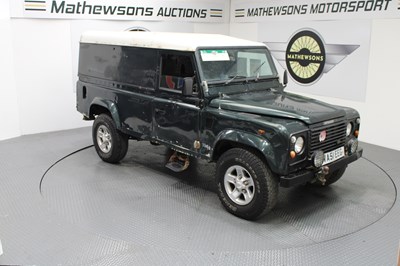Lot 882 - 2002 LAND ROVER DEFENDER 110 COUNTY TD5